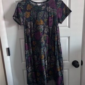 LuLaRoe Dress with Vibrant Pattern